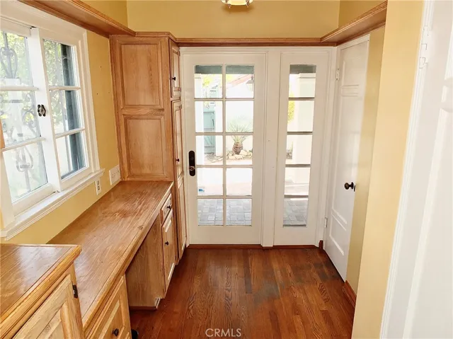 298 Park Avenue, Long Beach, California 90803