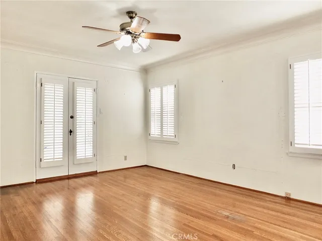 298 Park Avenue, Long Beach, California 90803