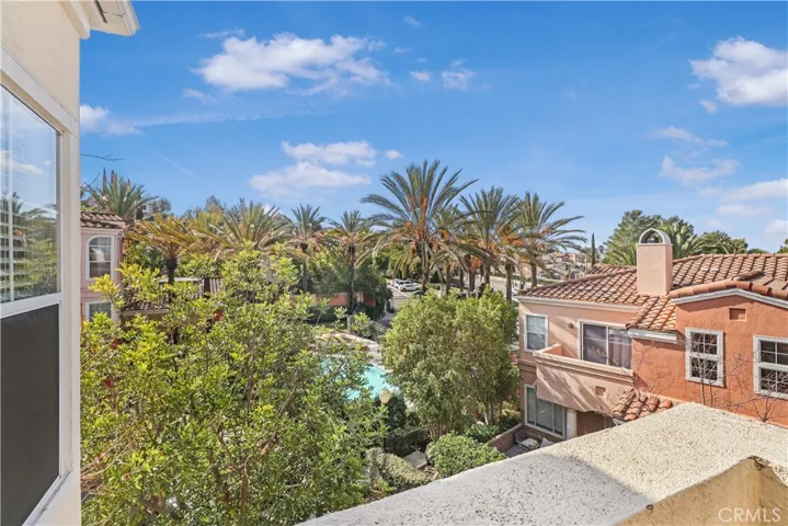 1095 S San Marino Way, Anaheim Hills, California 92808