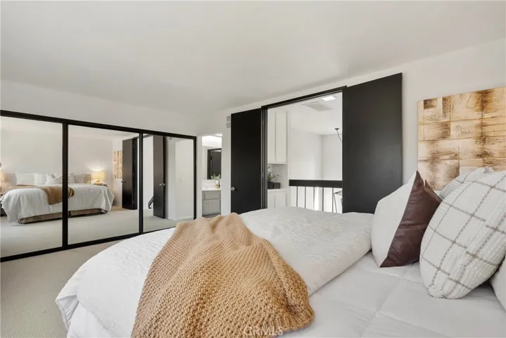 6225 Shoup Avenue 93, Woodland Hills, California 91367