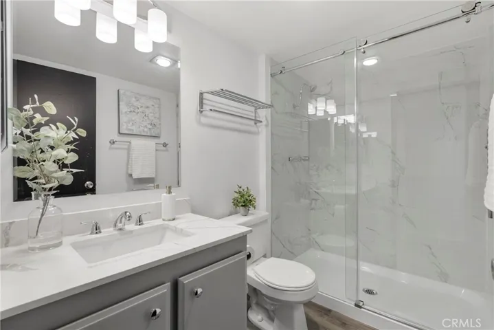 6225 Shoup Avenue 93, Woodland Hills, California 91367