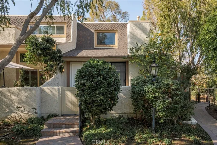 6225 Shoup Avenue 93, Woodland Hills, California 91367