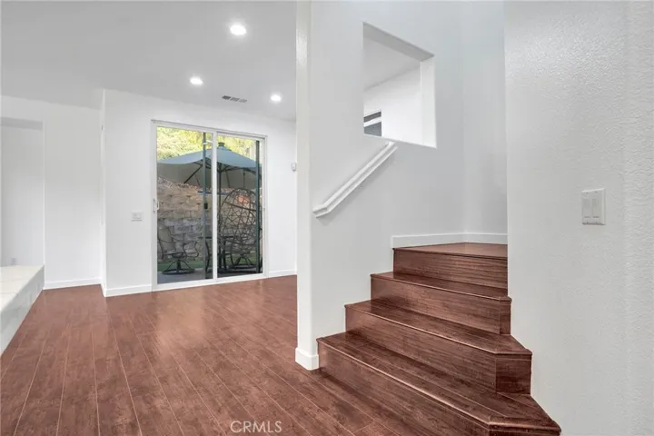 24702 Montevista Circle, Valencia, California 91354