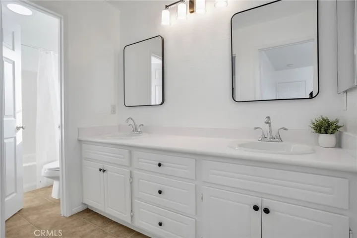 24702 Montevista Circle, Valencia, California 91354