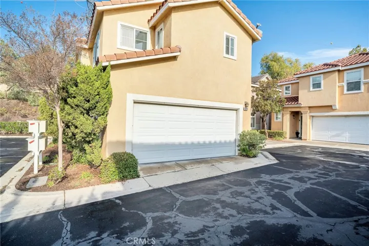 24702 Montevista Circle, Valencia, California 91354