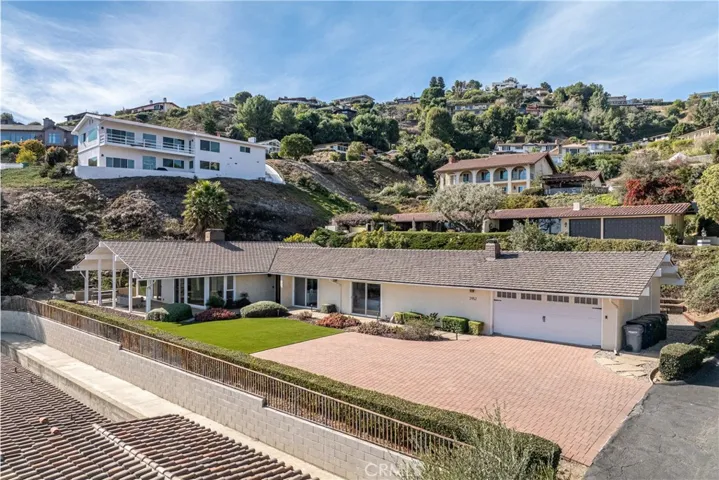 2952 Crownview Drive, Rancho Palos Verdes, California 90275
