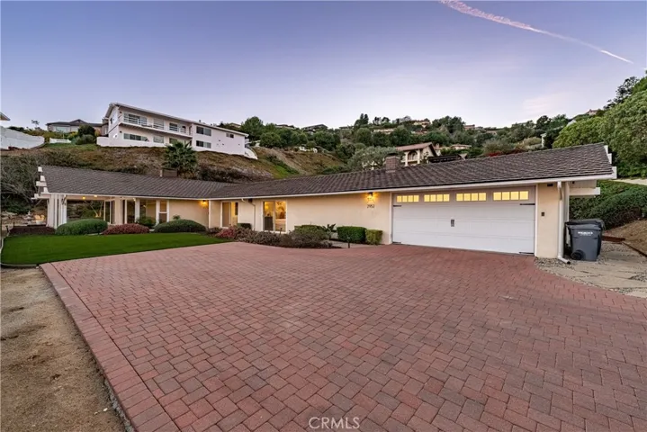 2952 Crownview Drive, Rancho Palos Verdes, California 90275