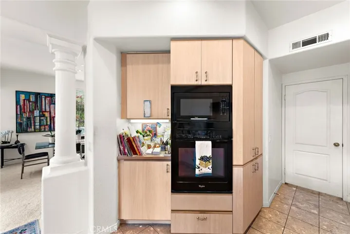 Open kitchen