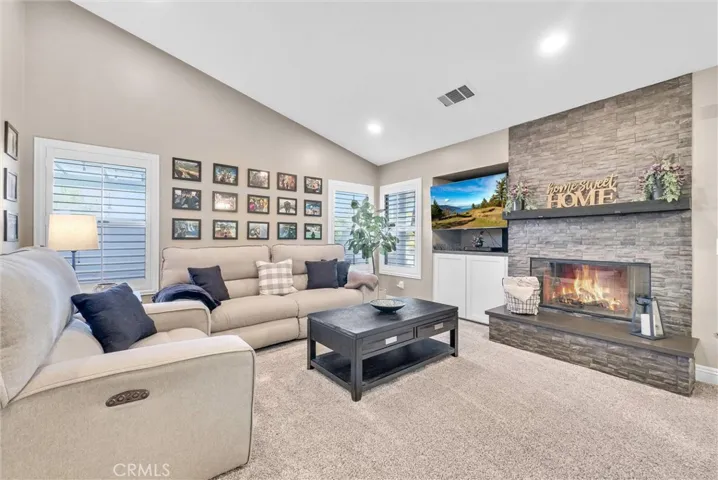 2655 Jefferson Circle, Corona, California 92881