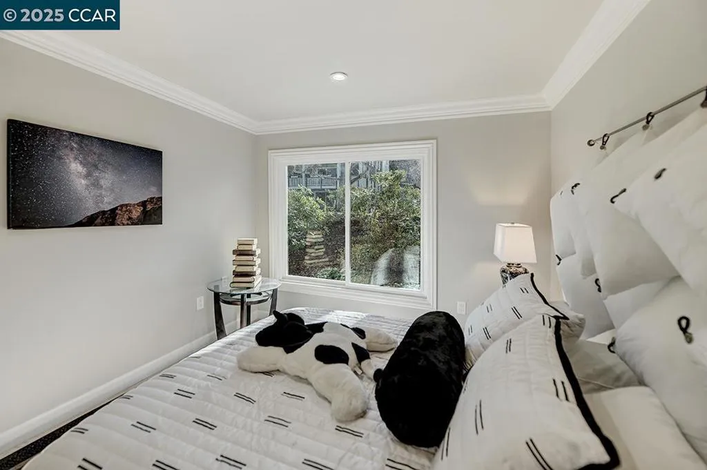 1400 Ptarmigan Dr 4, Walnut Creek, California 94595 home-pic-23