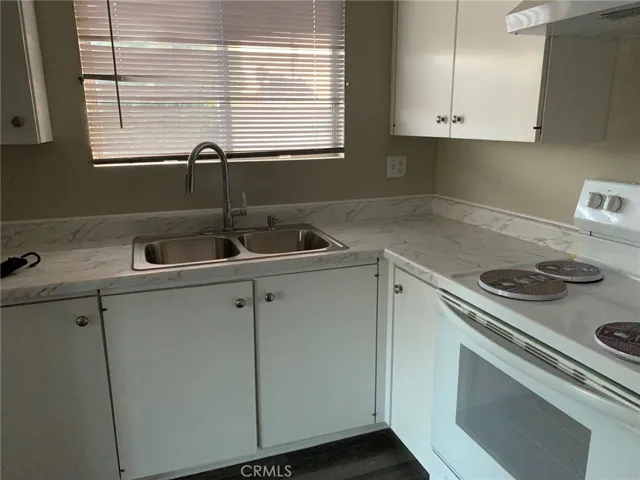 1260 E 4th Street 10, Long Beach, California 90802