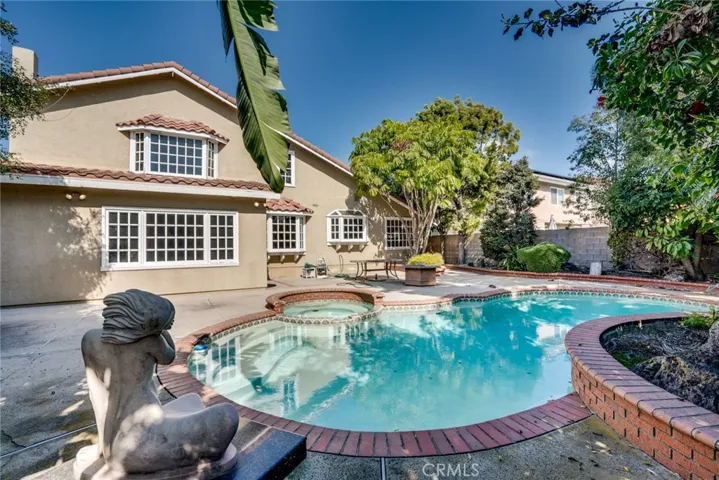 9116 Mcbride River Avenue, Fountain Valley, California 92708