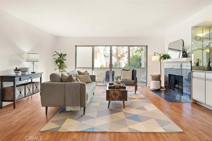 Livingroom wide view