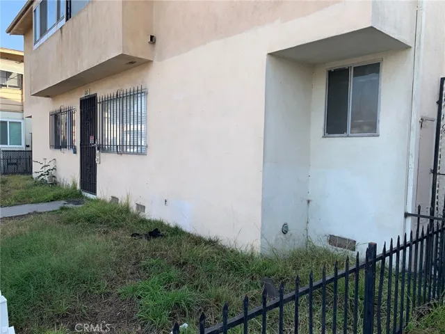 1260 E 4th Street 8, Long Beach, California 90802