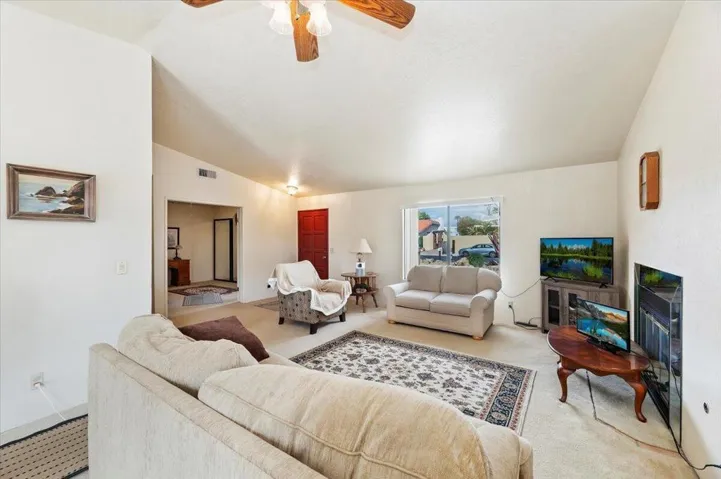 08-Living Room