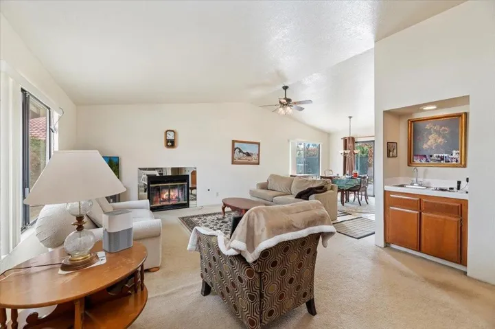 06-Living Room