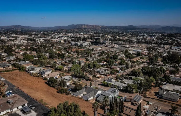 401 S Upas Street, Escondido, California 92025