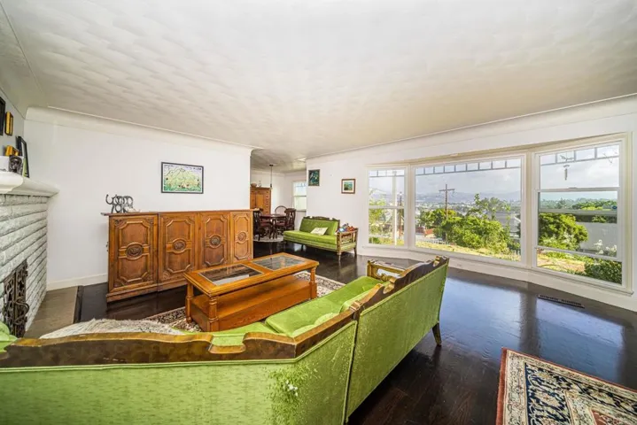 401 S Upas Street, Escondido, California 92025