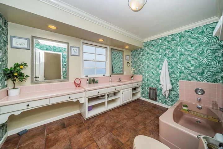 401 S Upas Street, Escondido, California 92025