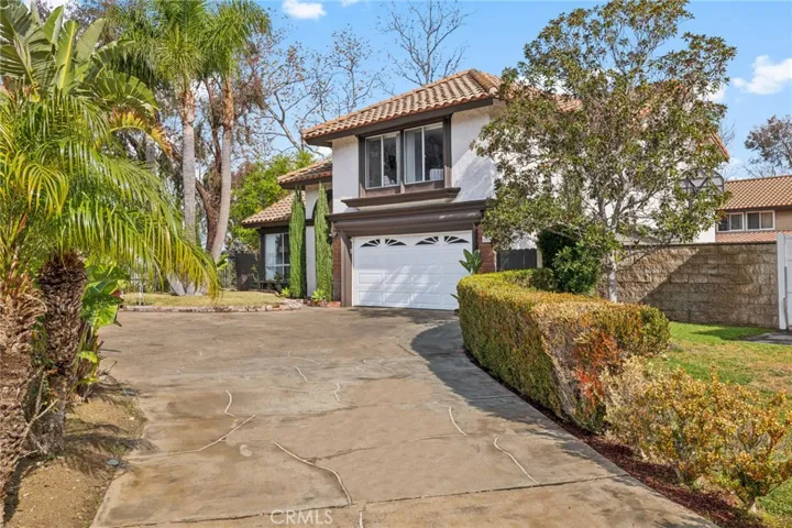 6889 E Georgetown Circle, Anaheim Hills, California 92807