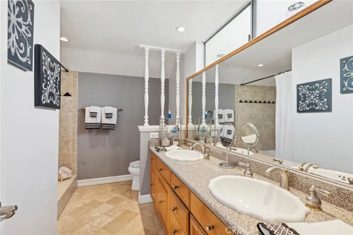 6889 E Georgetown Circle, Anaheim Hills, California 92807