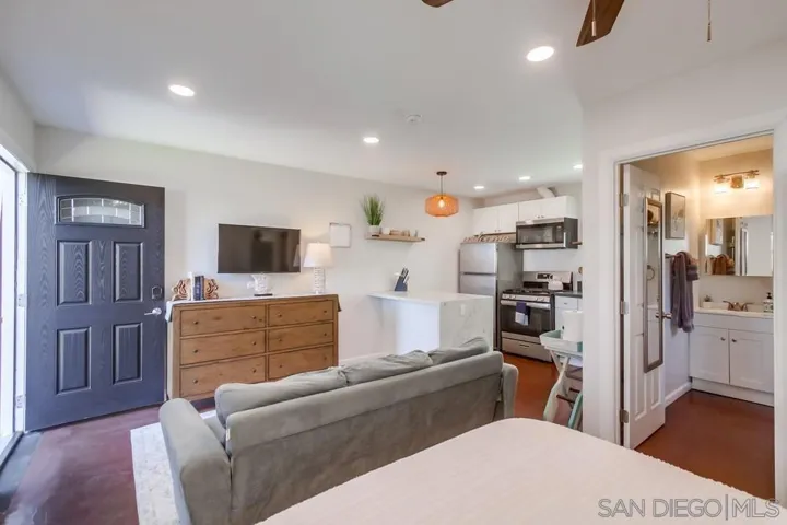 3418 Monroe Ave, San Diego, California 92116