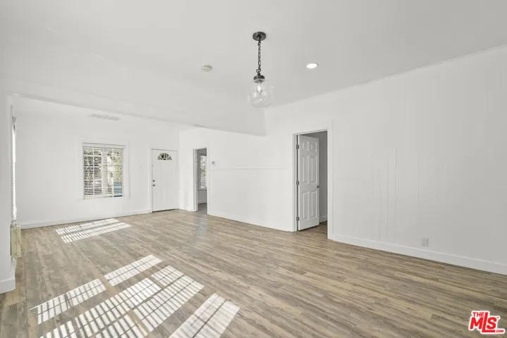 532 Almond Avenue, Long Beach, California 90802