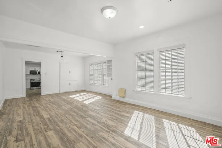 532 Almond Avenue, Long Beach, California 90802