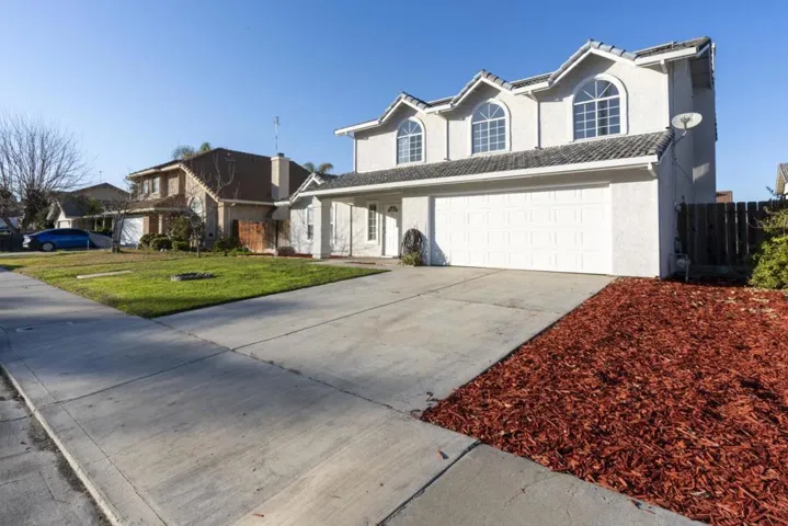 680 Santa Barbara Drive, Los Banos, California 93635