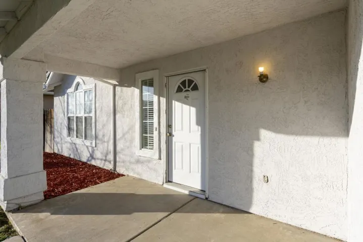 680 Santa Barbara Drive, Los Banos, California 93635