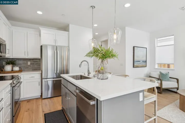 48 Riverbend Lane, Petaluma, California 94952