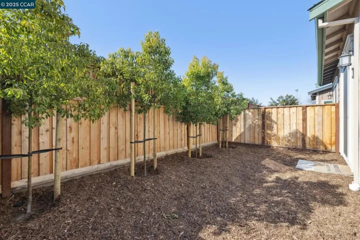 48 Riverbend Lane, Petaluma, California 94952