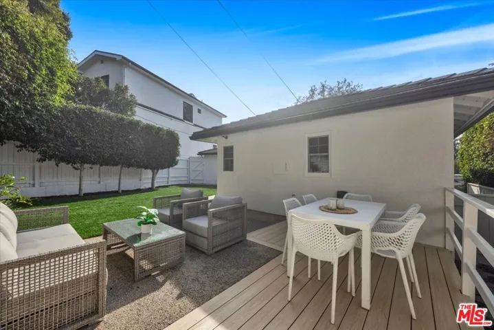 10365 Northvale Road, Los Angeles, California 90064