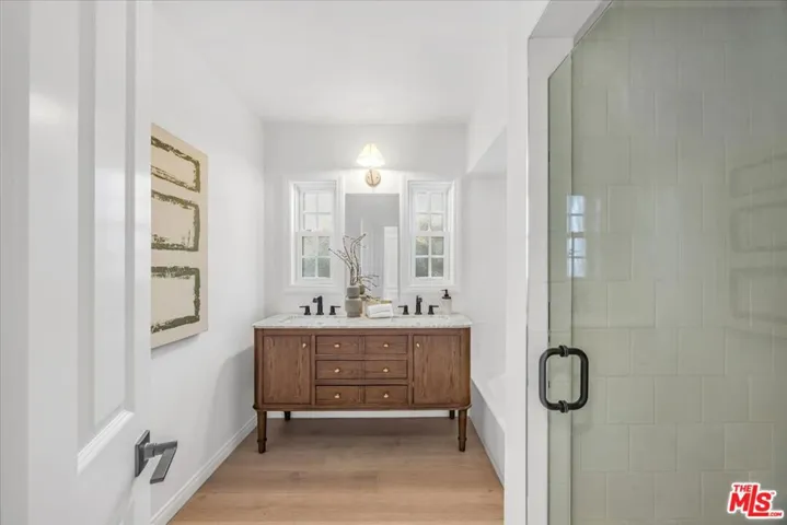 10365 Northvale Road, Los Angeles, California 90064