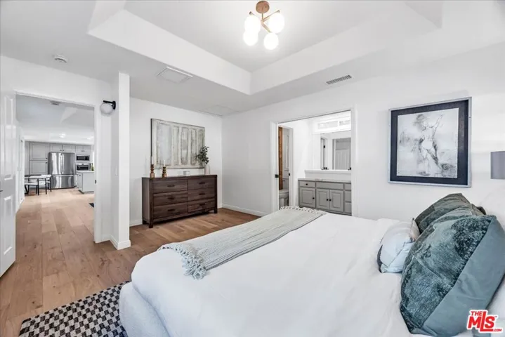 10365 Northvale Road, Los Angeles, California 90064