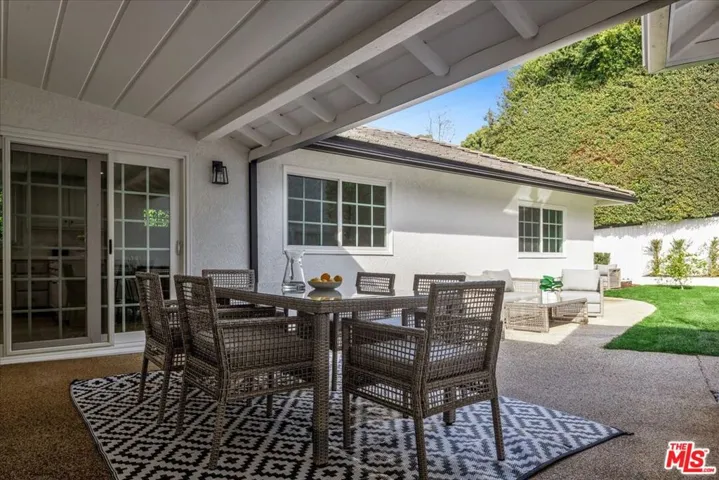 10365 Northvale Road, Los Angeles, California 90064