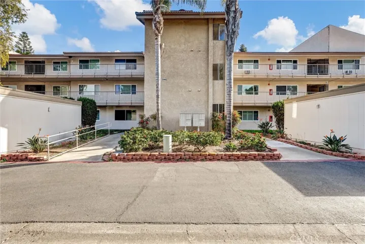3365 Punta Alta 3e, Laguna Woods, California 92637