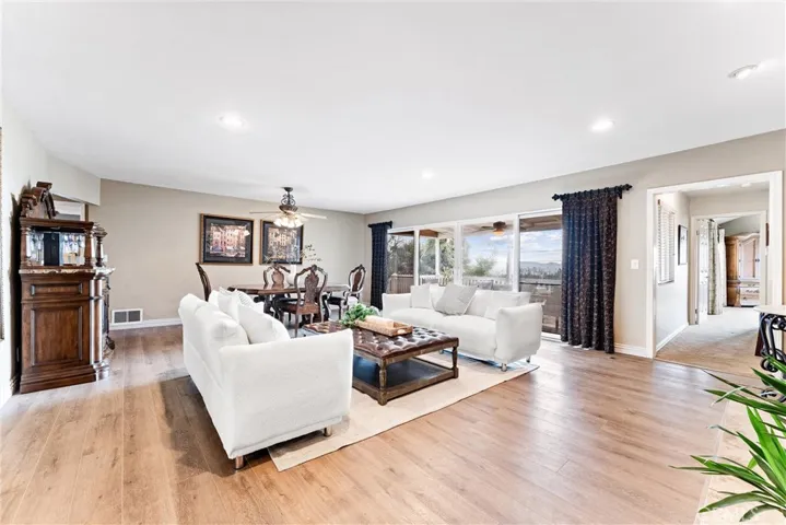 9810 Newcomb Avenue, Whittier, California 90603