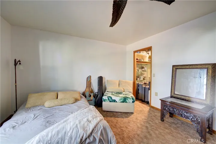 Guest bedroom