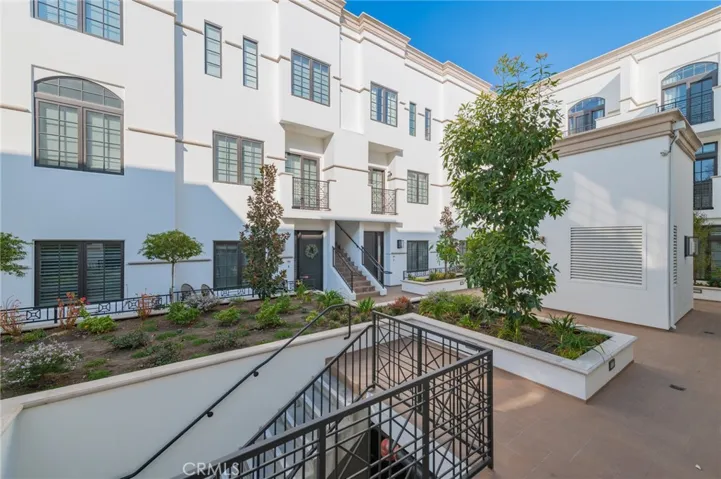 288 S Oakland Avenue 205, Pasadena, California 91101