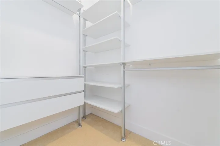 288 S Oakland Avenue 205, Pasadena, California 91101