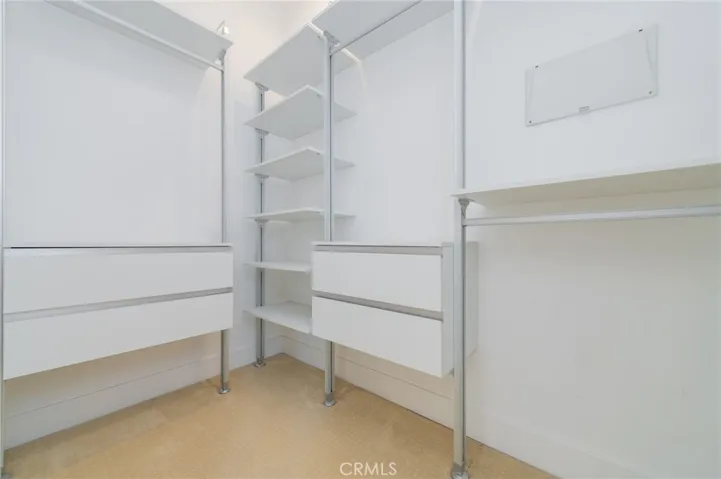 288 S Oakland Avenue 205, Pasadena, California 91101