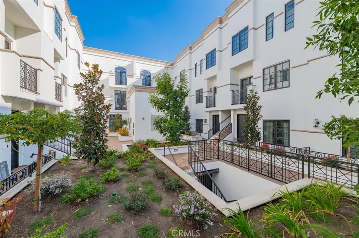 288 S Oakland Avenue 205, Pasadena, California 91101