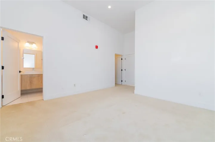 288 S Oakland Avenue 205, Pasadena, California 91101