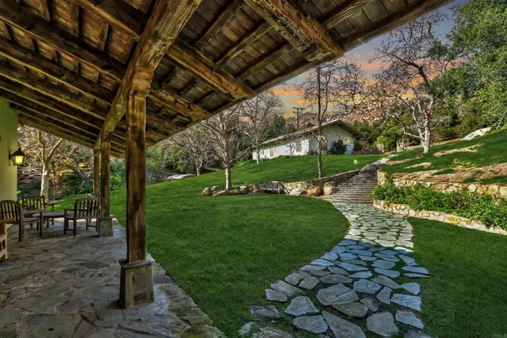 3411 Conquistador Road, Fallbrook, California 92028