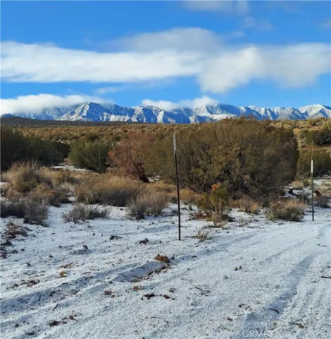 0 Avenue Y, Llano, California 93544