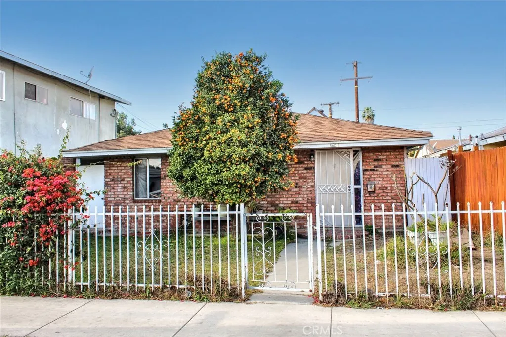 6271 Cherry Avenue, Long Beach, California 90805 home-pic-48