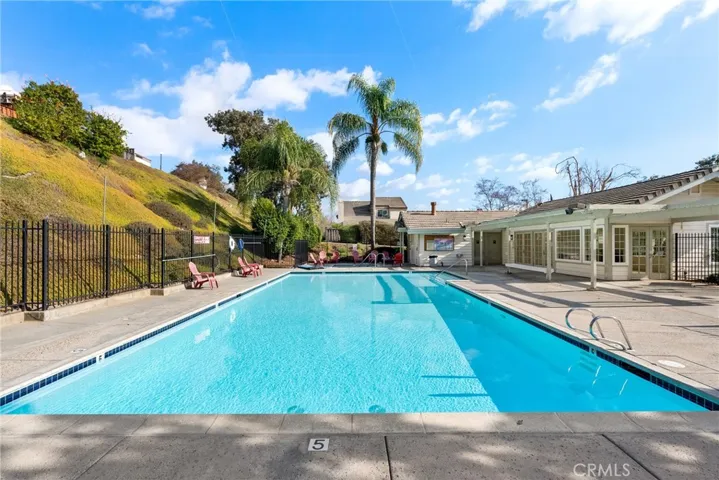 1802 Castle Glen, Escondido, California 92029