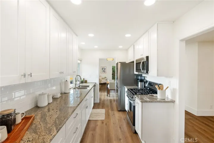 1802 Castle Glen, Escondido, California 92029