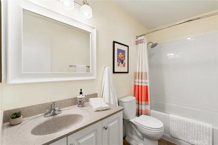 1802 Castle Glen, Escondido, California 92029